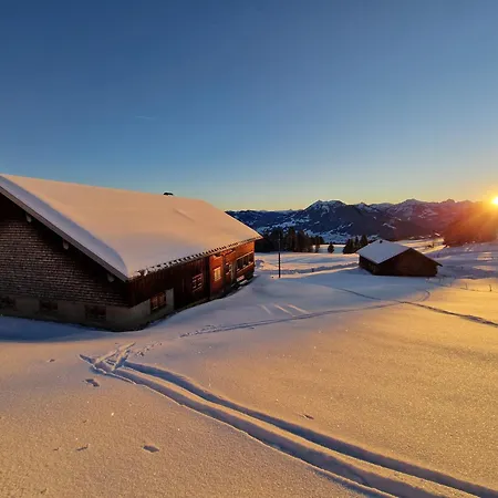 Haus Unterlose 392 Direkt Im Ski- Und Wandergebiet Boedele * Шварценберг-им-Брегенцервальд