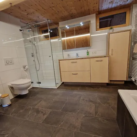 Haus Unterlose 392 Direkt Im Ski- Und Wandergebiet Boedele * שוורצנברג אים ברגנצרוואלד